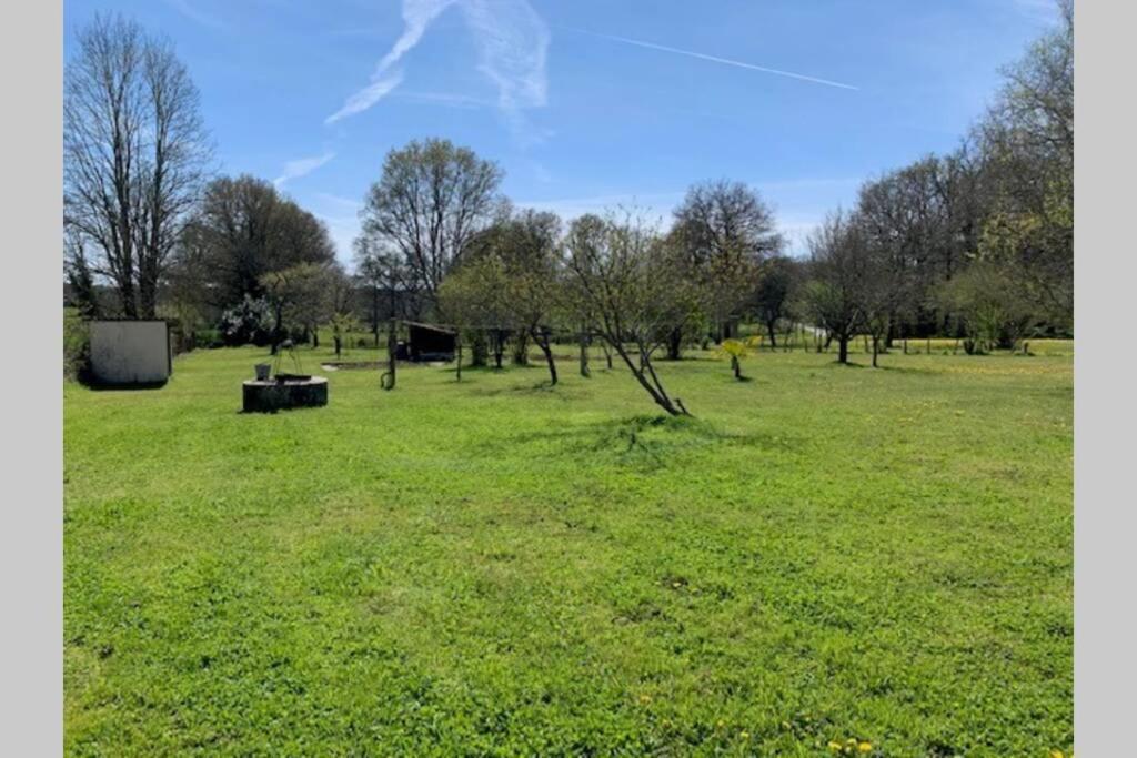 Long Meadow Gite France Asnieres-sur-Blour Eksteriør bilde